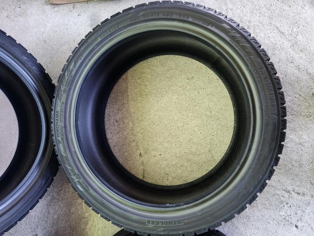 送料込☆ヨコハマスタッドレスタイヤ 225/40R18日本製☆4本