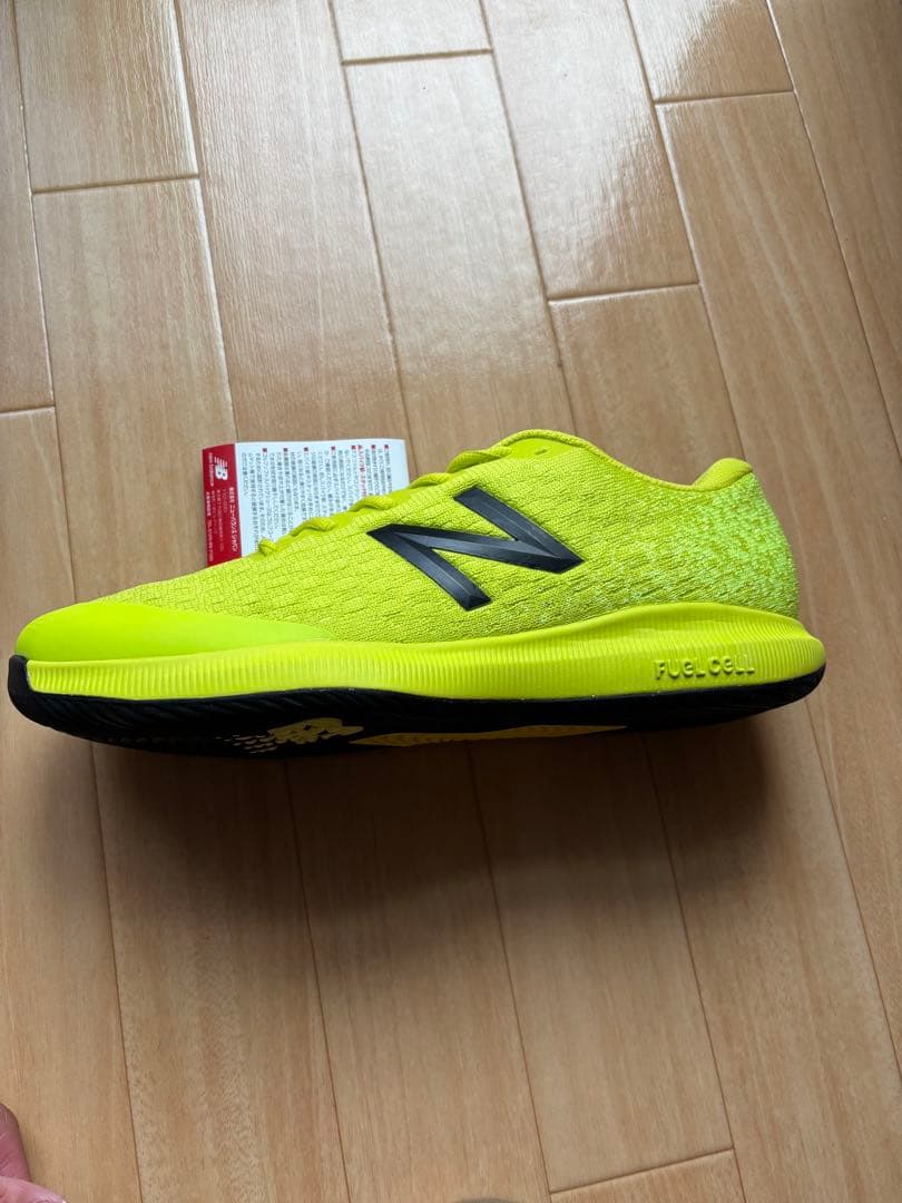 New Balance 新品未使用　テニスシューズ イエロー