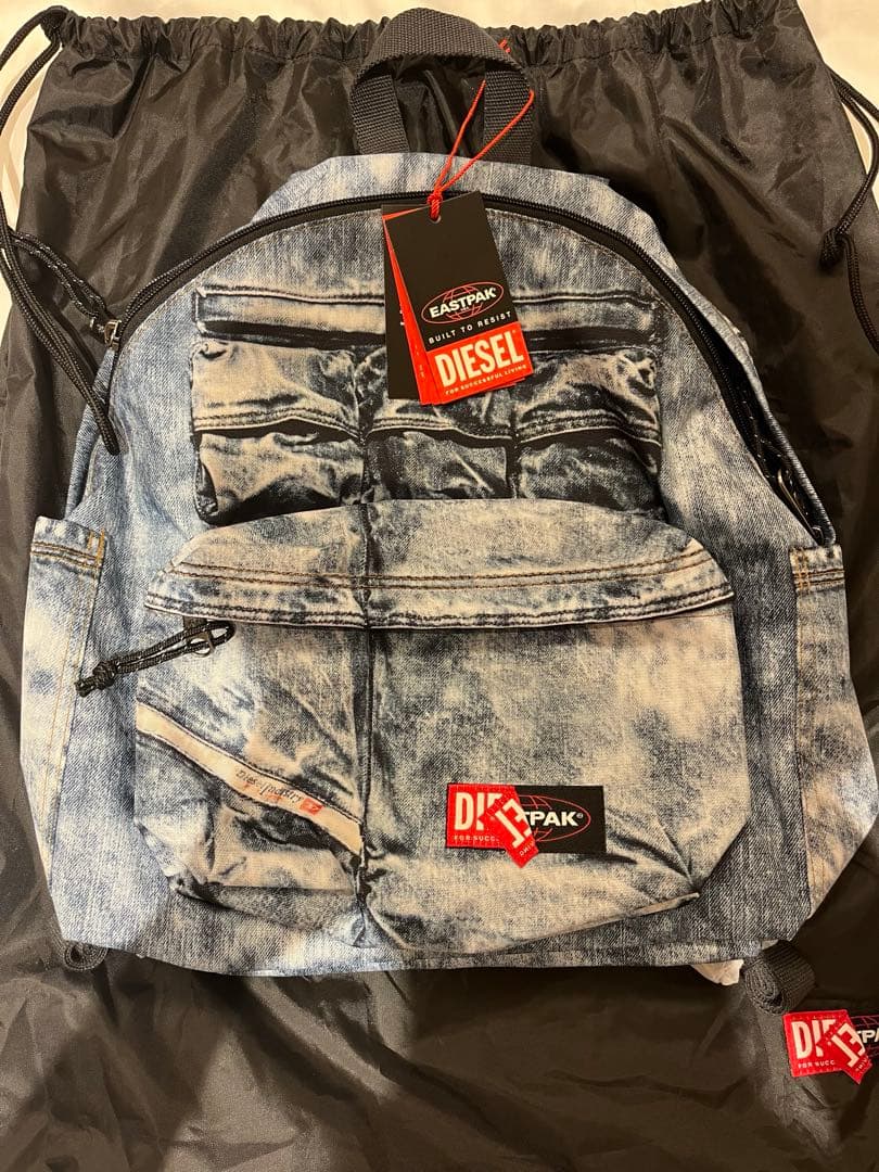 e*》様 DIESEL × EASTPAK コラボリュック デニム風