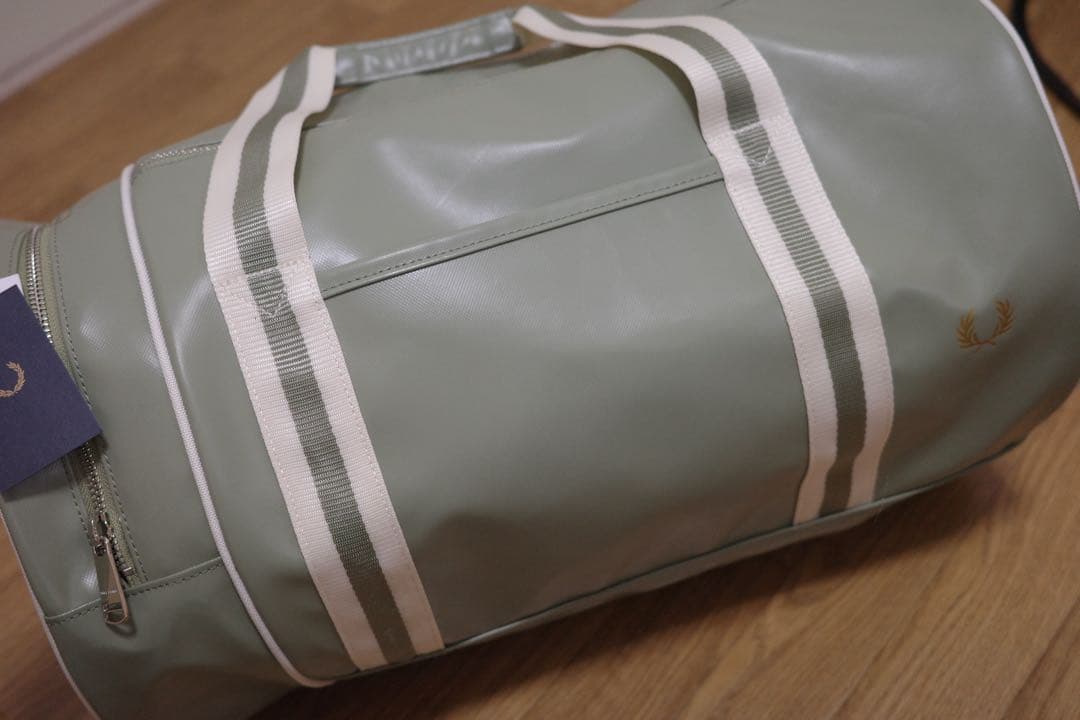【新品未使用、タグ付き】フレッドペリー Classic Barrel Bag