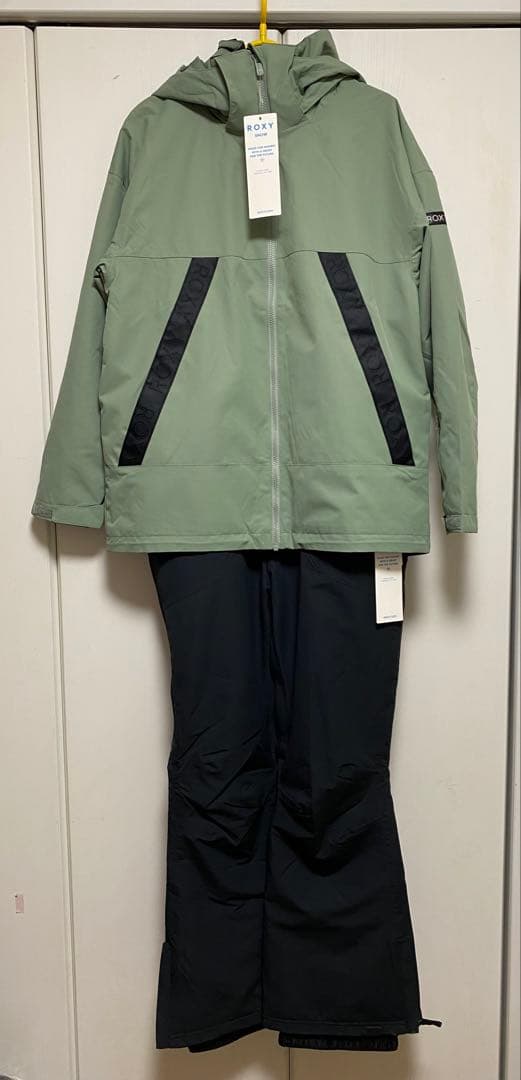 ROXY スノーボードウェア 海外Lサイズ 上下セット