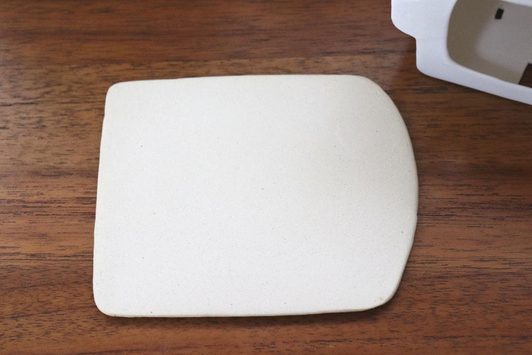 アトリエ ルンド スモーヒュースSmahus　出窓のある家