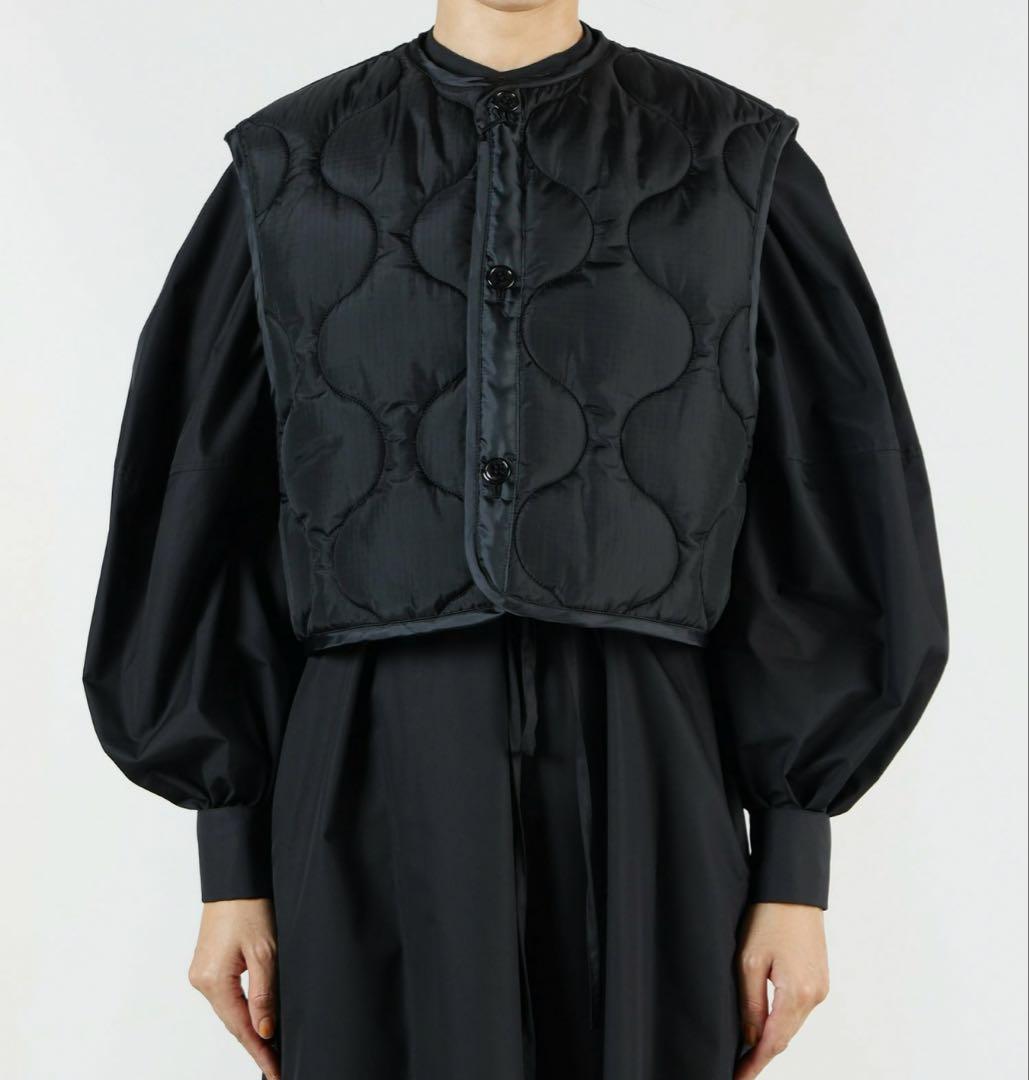 HYKE キルティングベスト　新品　タグ付