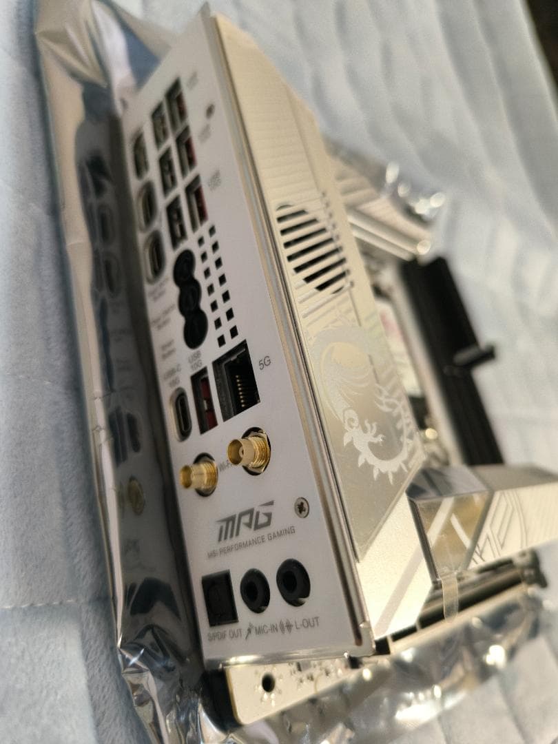 MSI MPG Z890I EDGE TI WIFIMini-ITXマザーボード