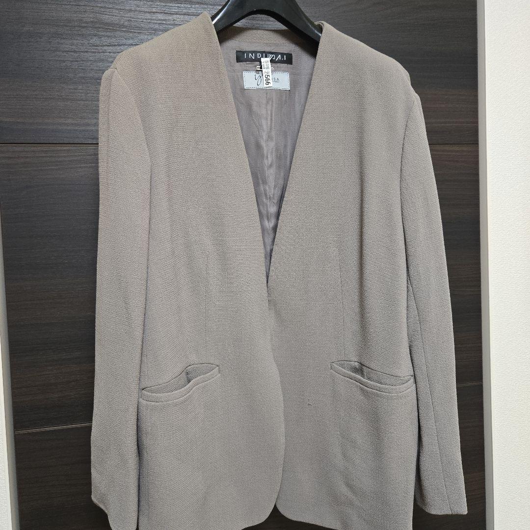 【美品】INDIVI VAI 19 グレージュ パンツスーツ