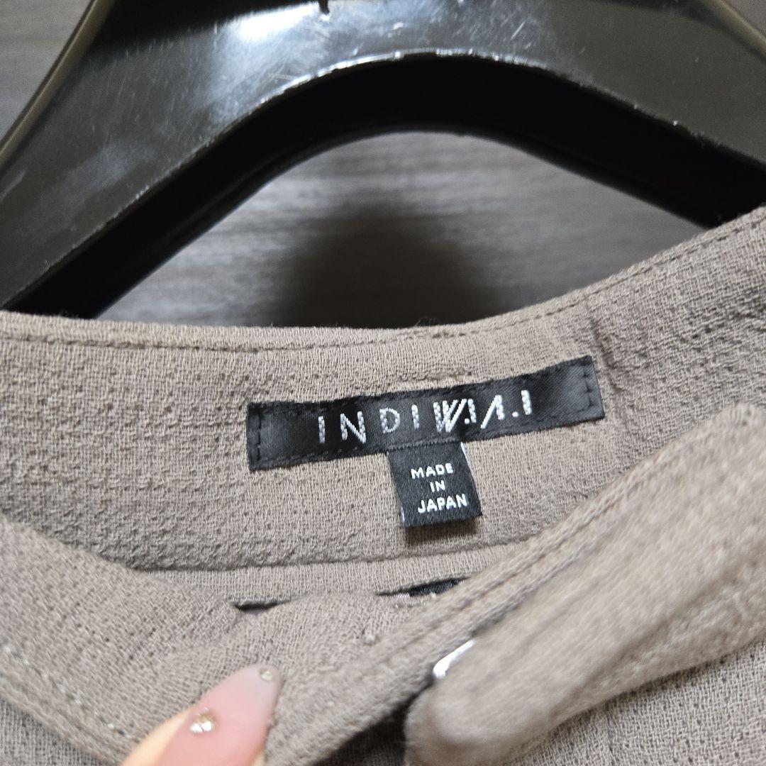 【美品】INDIVI VAI 19 グレージュ パンツスーツ