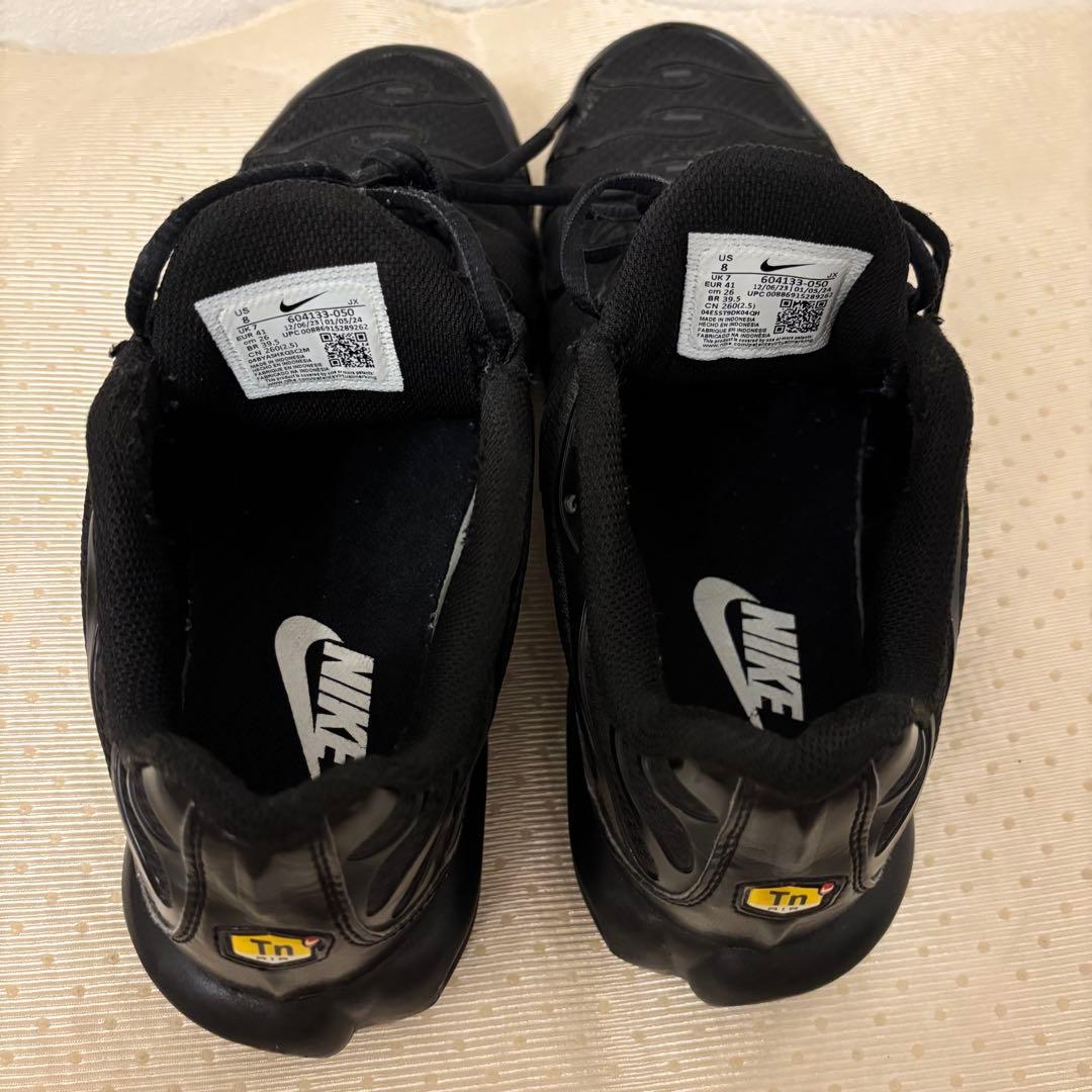 美品☆ナイキ エアマックス プラス トリプルブラック スニーカー26cm