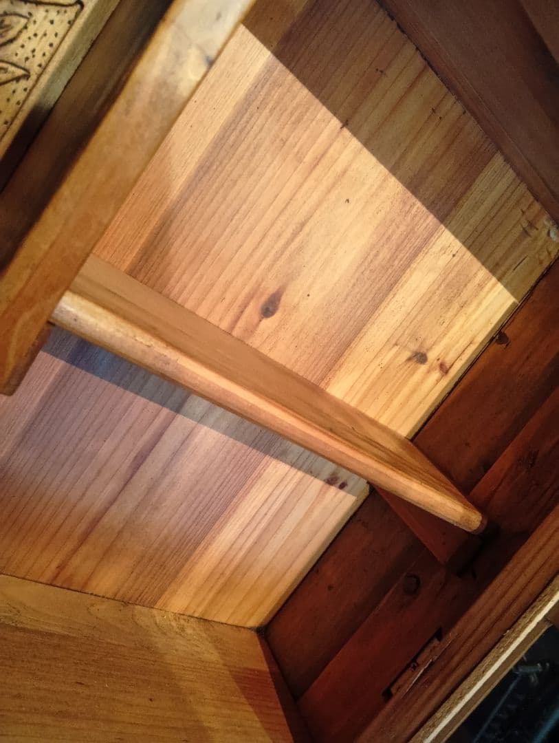 希少　1970's　フレンチ　カービング　ウッド　硝子扉　ウォール　キャビネット