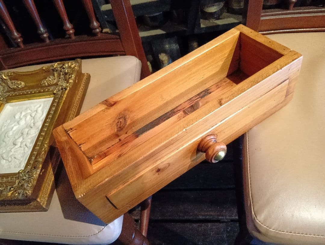 希少　1970's　フレンチ　カービング　ウッド　硝子扉　ウォール　キャビネット