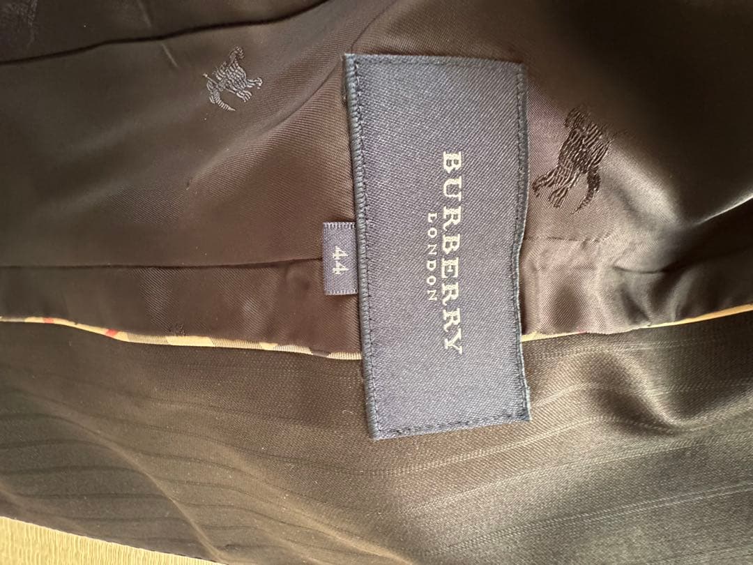 Burberry London ダークグレーストライプパンツスーツ【XLサイズ】