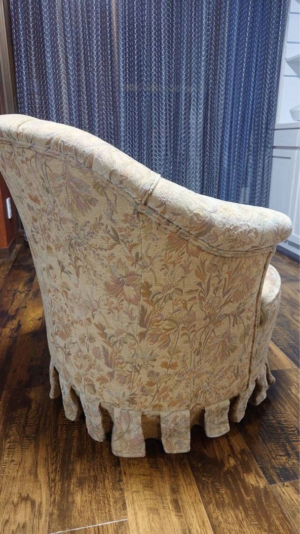 週末セール【新品・未使用】美品 横浜ダニエル ティファニーアームチェア 布張り