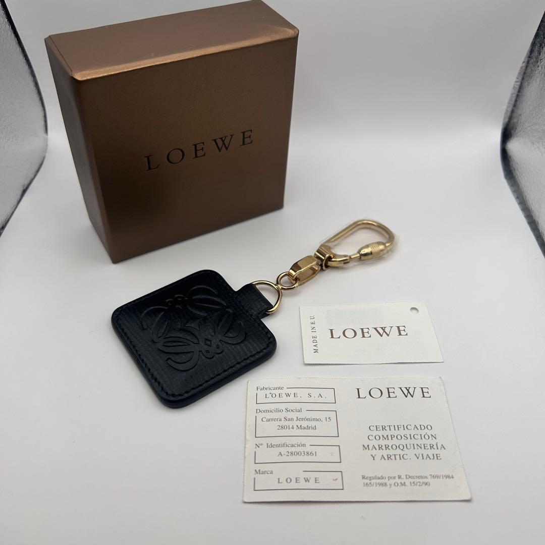 【新品未使用】ロエベ LOEWE キーホルダー アナグラム レザー 型押し 黒