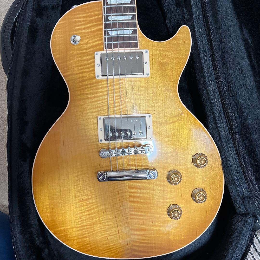 Gibson Les Paul Traditional 専用ケース付き