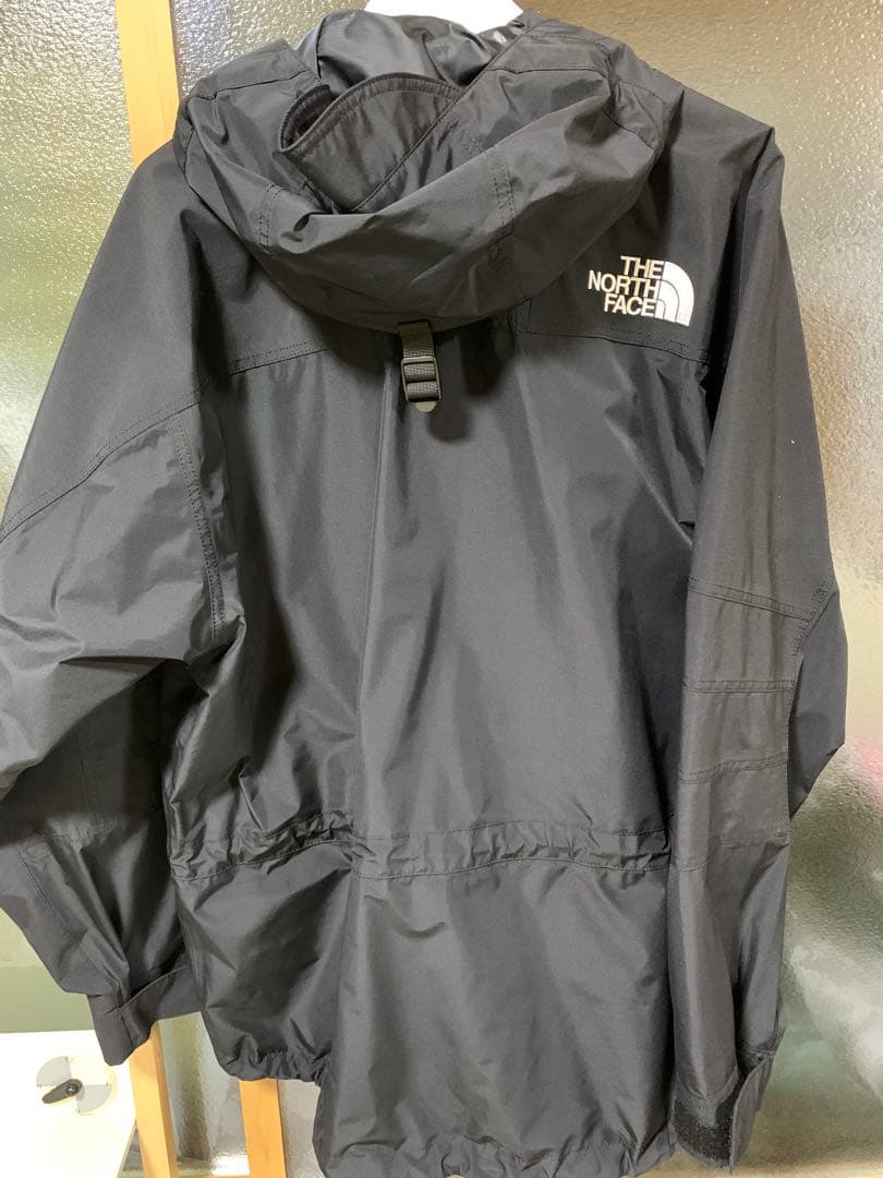 ノースフェイス　Retro Mountain Light Jacket