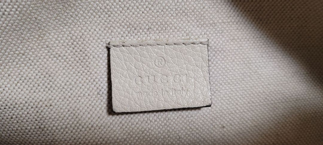 GUCCI ボディバッグ  シェリーライン ヴィンテージロゴ