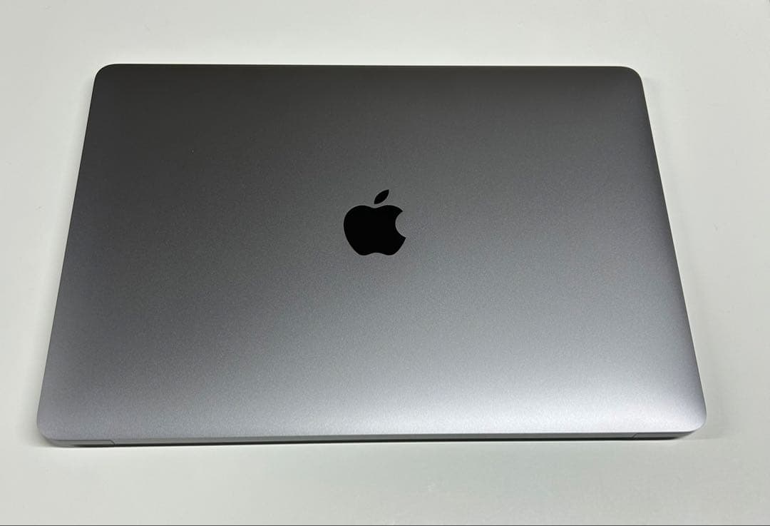 【美品】MacBook Air M1 8GB 256GB 2020 おまけ付き