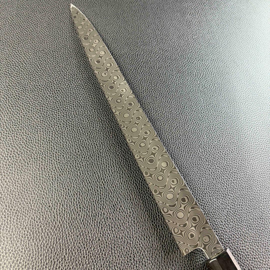 9462新品ダマスカス 柳刃包丁 尺一 渦刃紋105層 黒檀黒水牛白三本巻八角柄