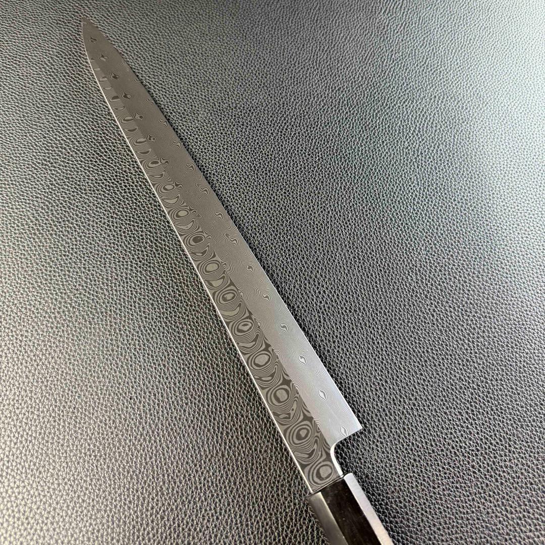 9462新品ダマスカス 柳刃包丁 尺一 渦刃紋105層 黒檀黒水牛白三本巻八角柄