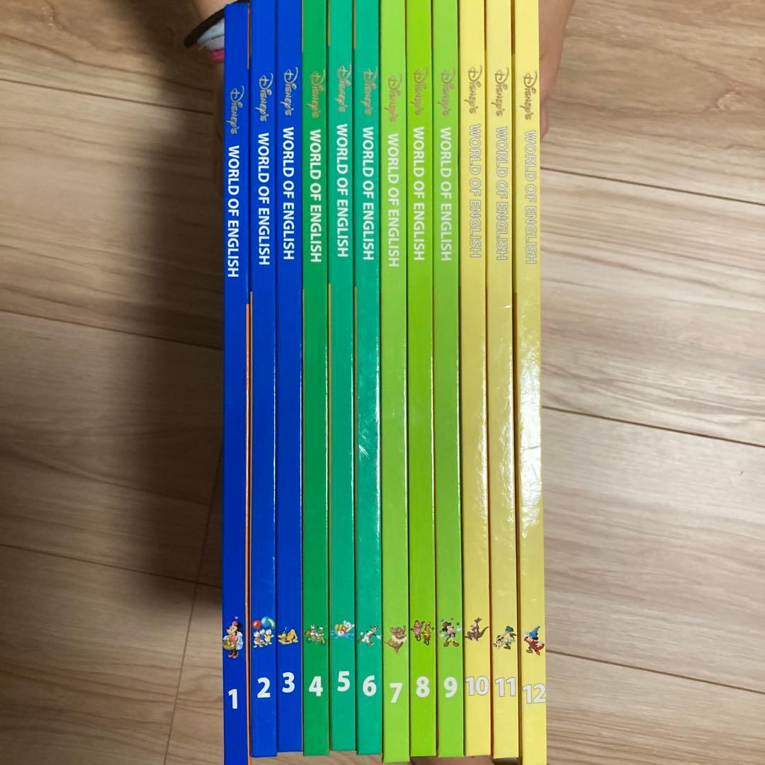 DWE英語ディズニーストレートプレイDVD12枚+絵本12冊