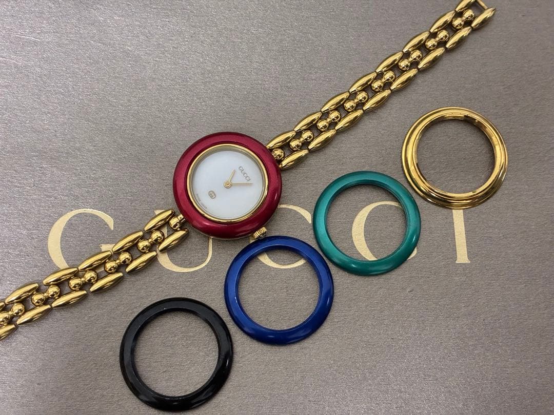 d*7様 GUCCI時計 11/12.2 ゴールド チェンジベゼル