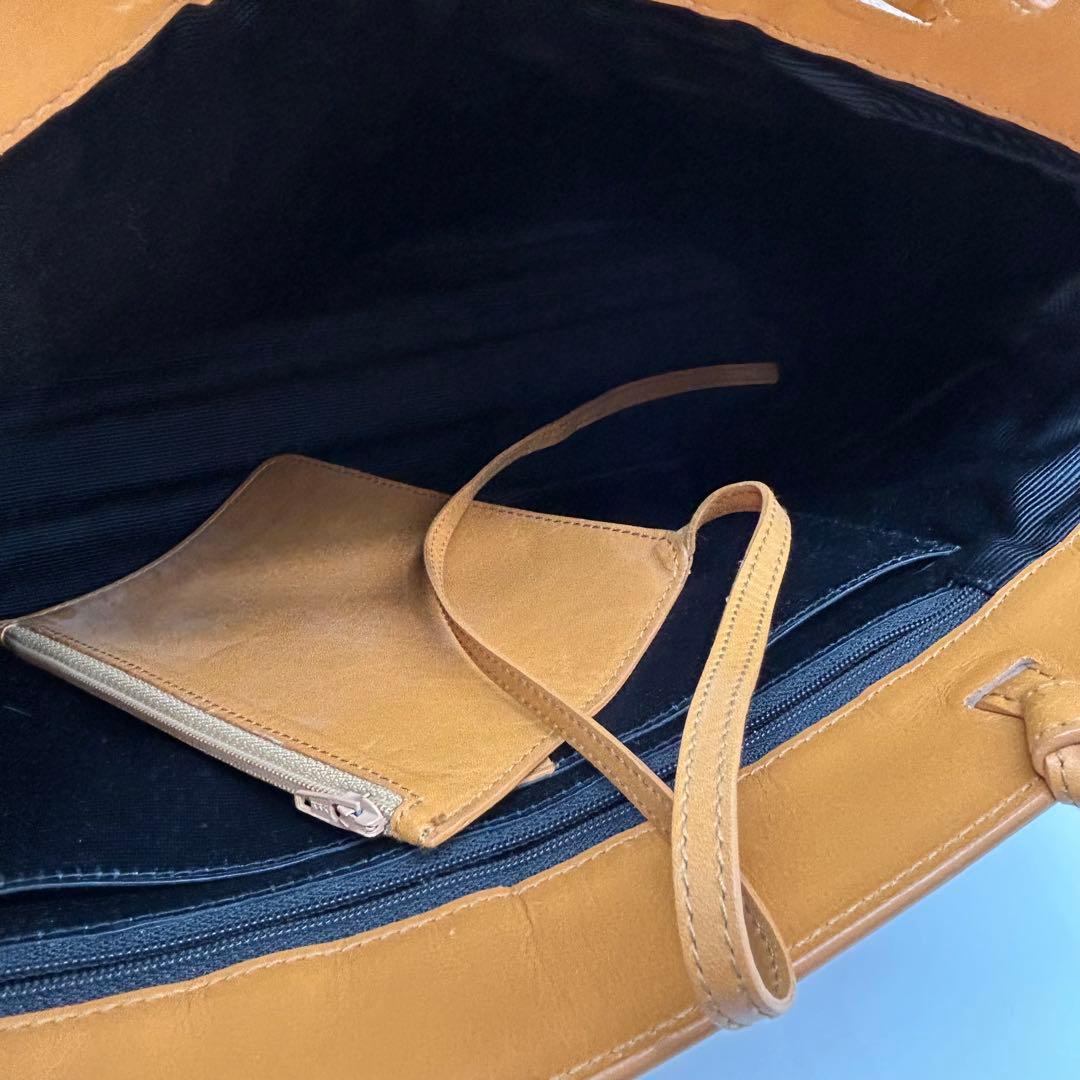 良品　ジバンシー　トートバッグ　ハンド　カゴ　ロゴ　A4◎　肩掛け◎