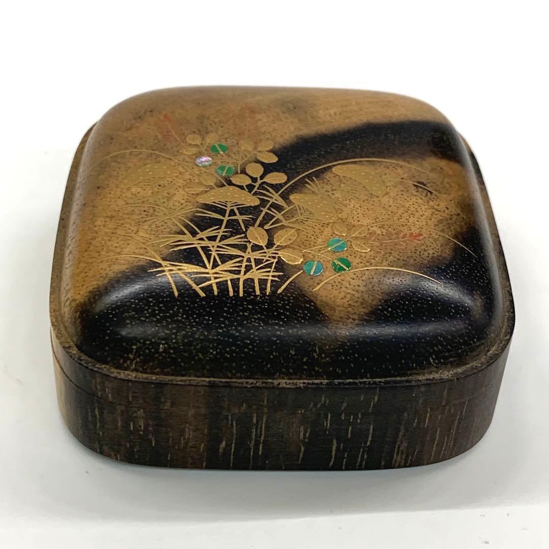 【香合　秋草　黒柿　四方】道場宗廣　共箱