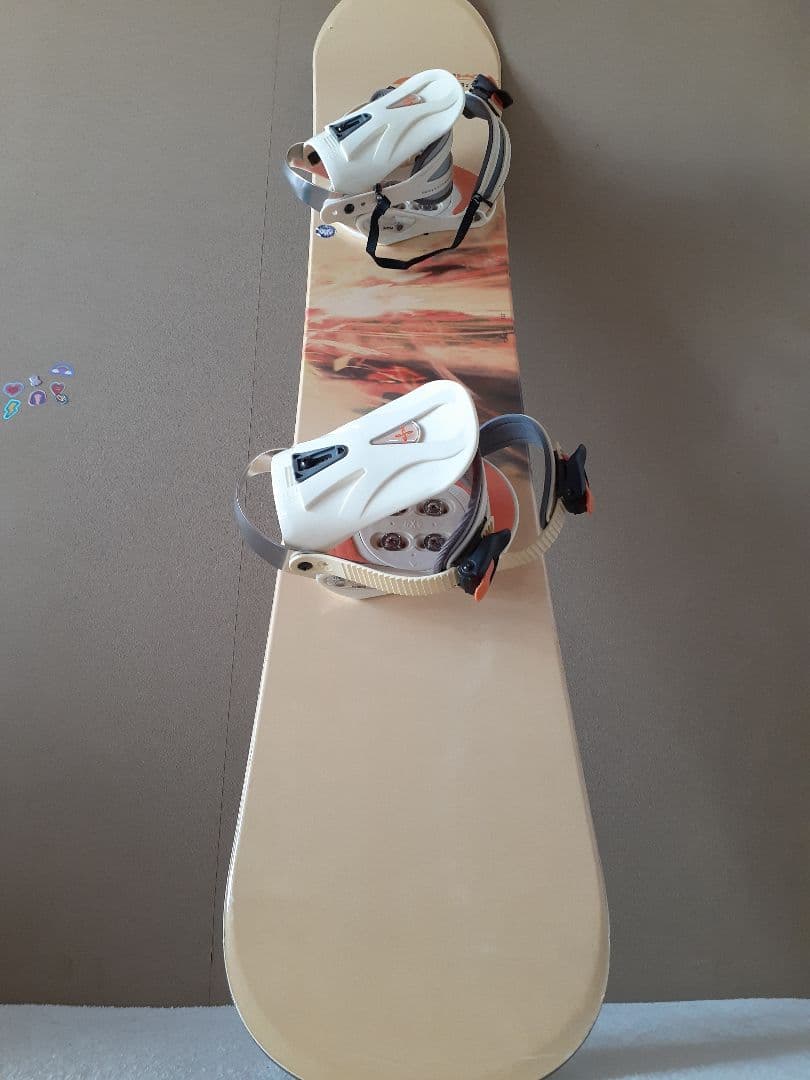 VENUS:147 スノーボード ビンディング付き　カバー付