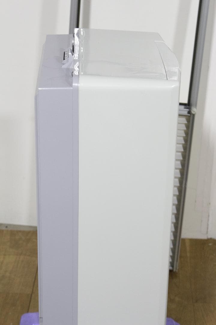 a*i様 vコロナ★窓用ルームエアコン★CW-1822R★2022年★