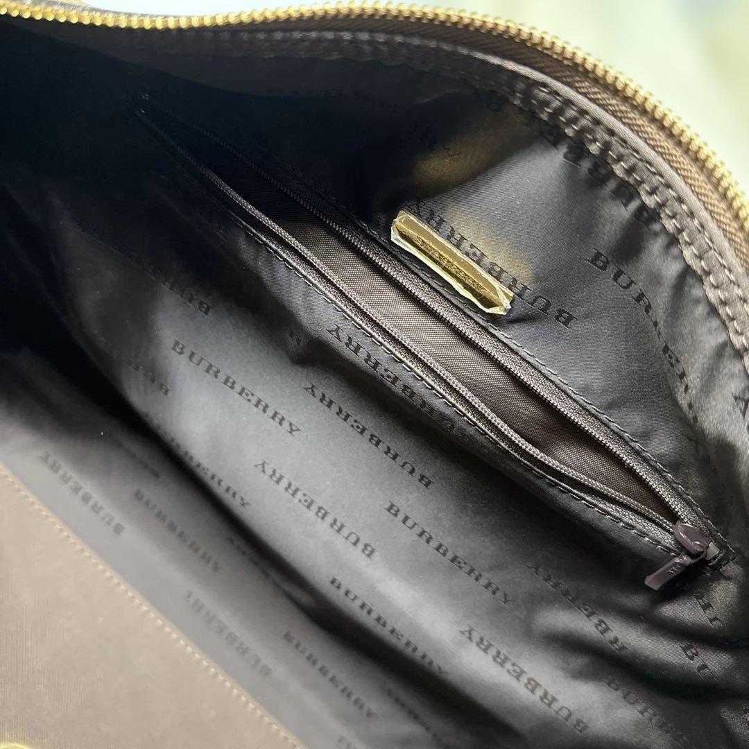 ぴ*き様 美品　Burberry チェック柄 ボストンバッグ