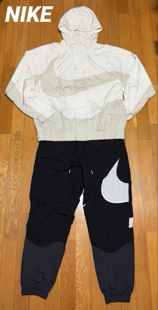 NIKE(ナイキ)ウインドブレーカー上下セットアップ