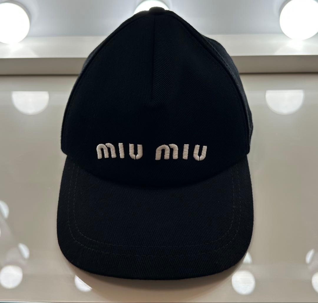 正規品 MIUMIU ベースボールキャップ 帽子