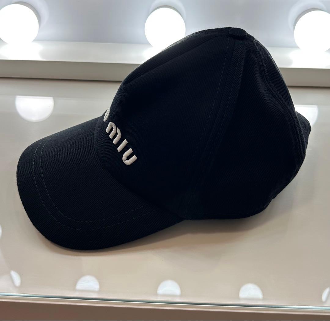 正規品 MIUMIU ベースボールキャップ 帽子