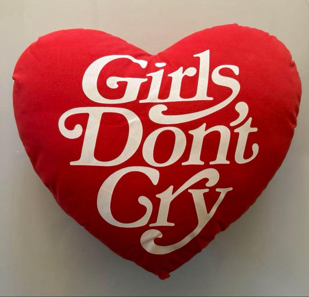 girls dont cry 正規品　ハートクッション