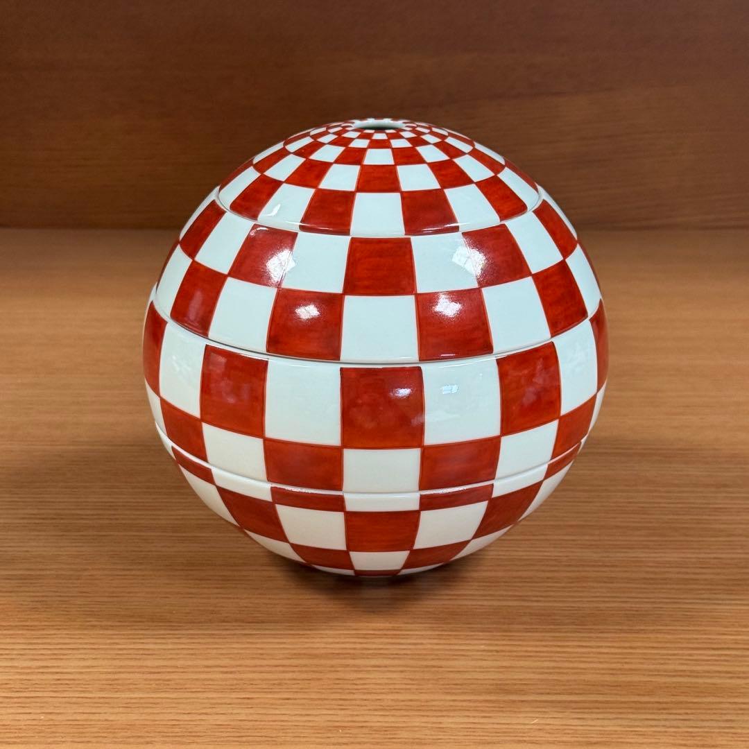 有田焼 李荘窯：赤絵市松文（混柄） 珠型三段重☆