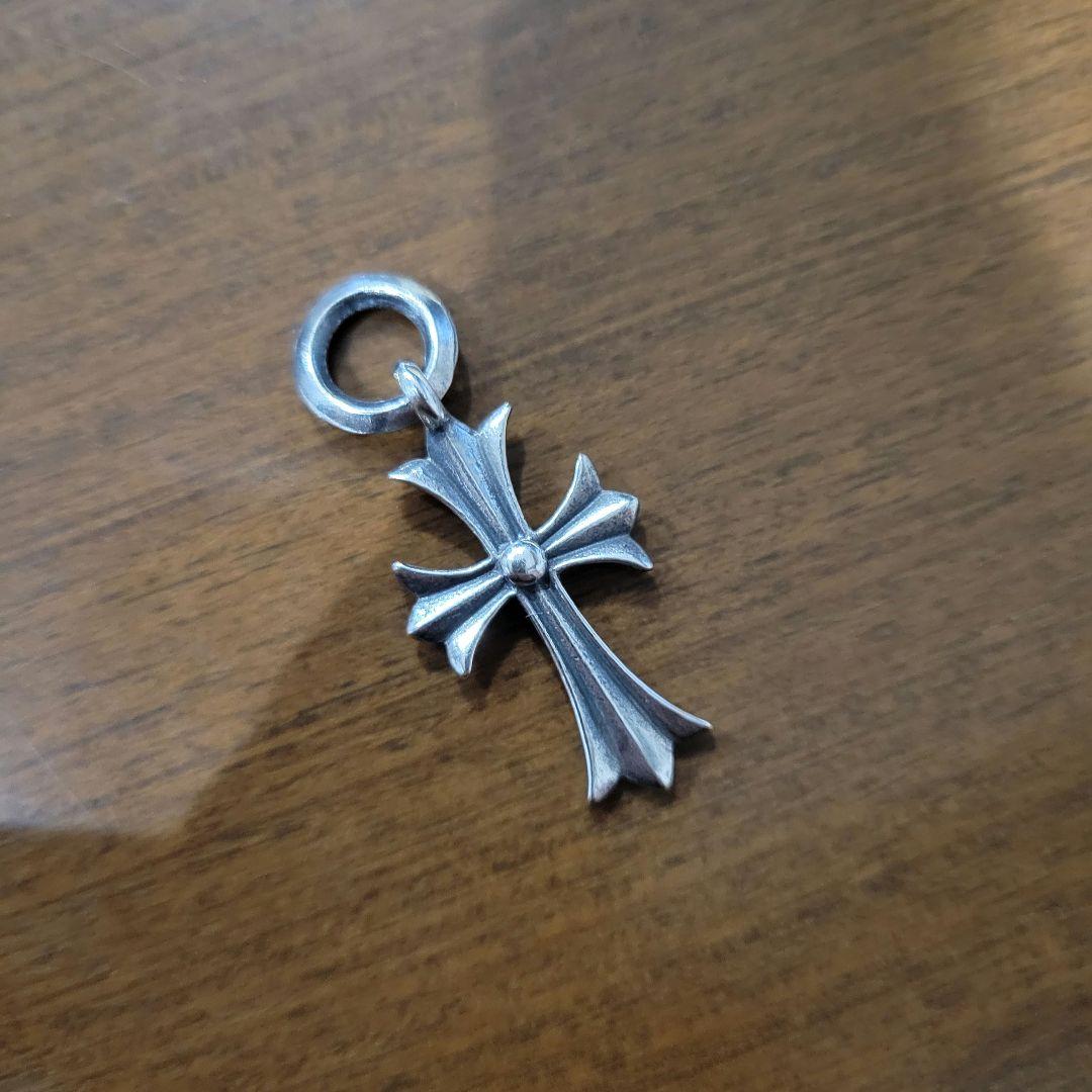 クロムハーツ タイニーCHクロスチャーム ネックレストップ シルバー