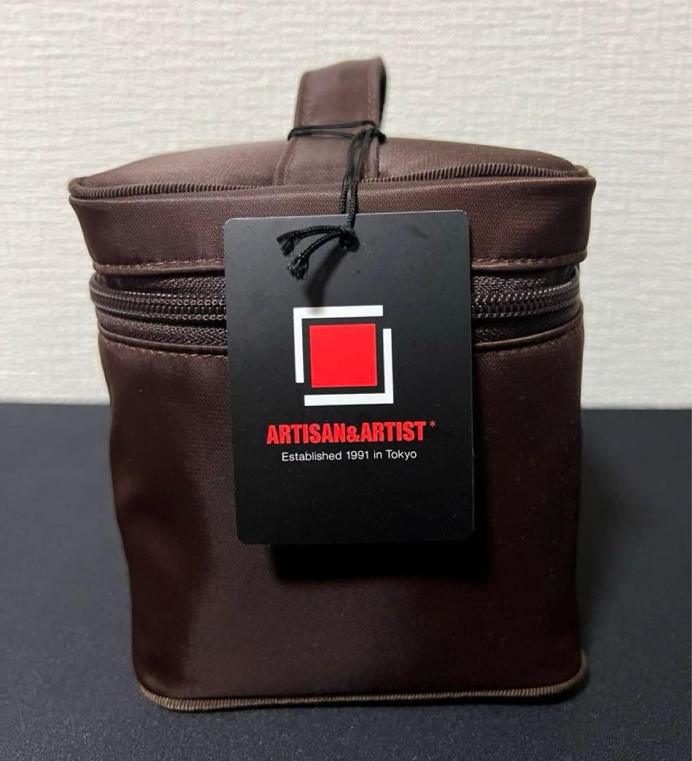 【新品未使用タグ付】アルティザン＆アーティスト　あやんぬコラボ　バニティポーチ