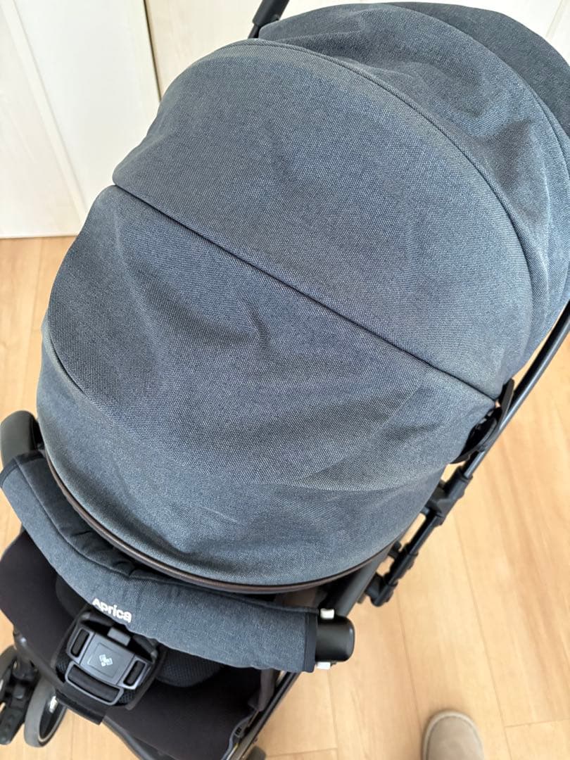 Aprica ベビーカー ラクーナクッションフリープラス ネイビーレインカバー付