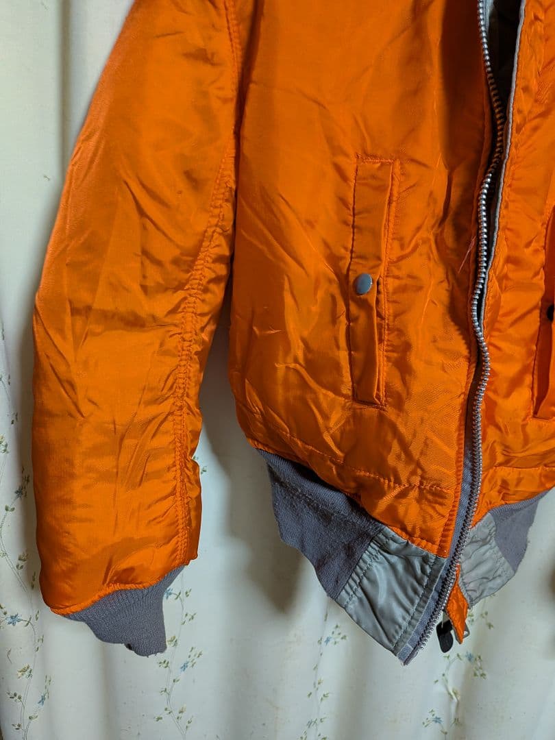 ALPHAアルファ　Industries MA-1 フライトジャケットＳ