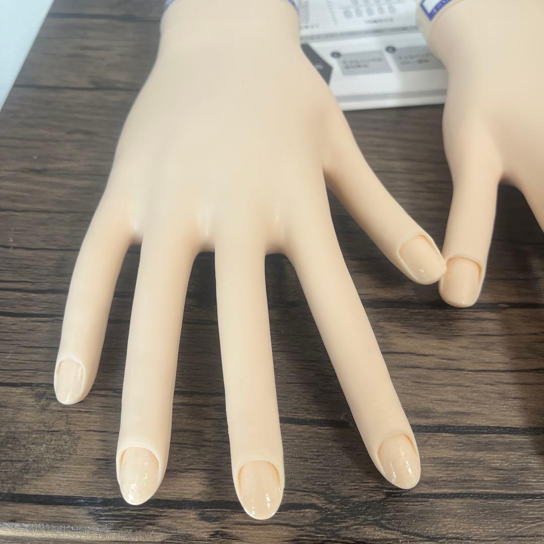 ネイリスト技能検定試験用JNEC認定モデルハンド 美品 箱付き