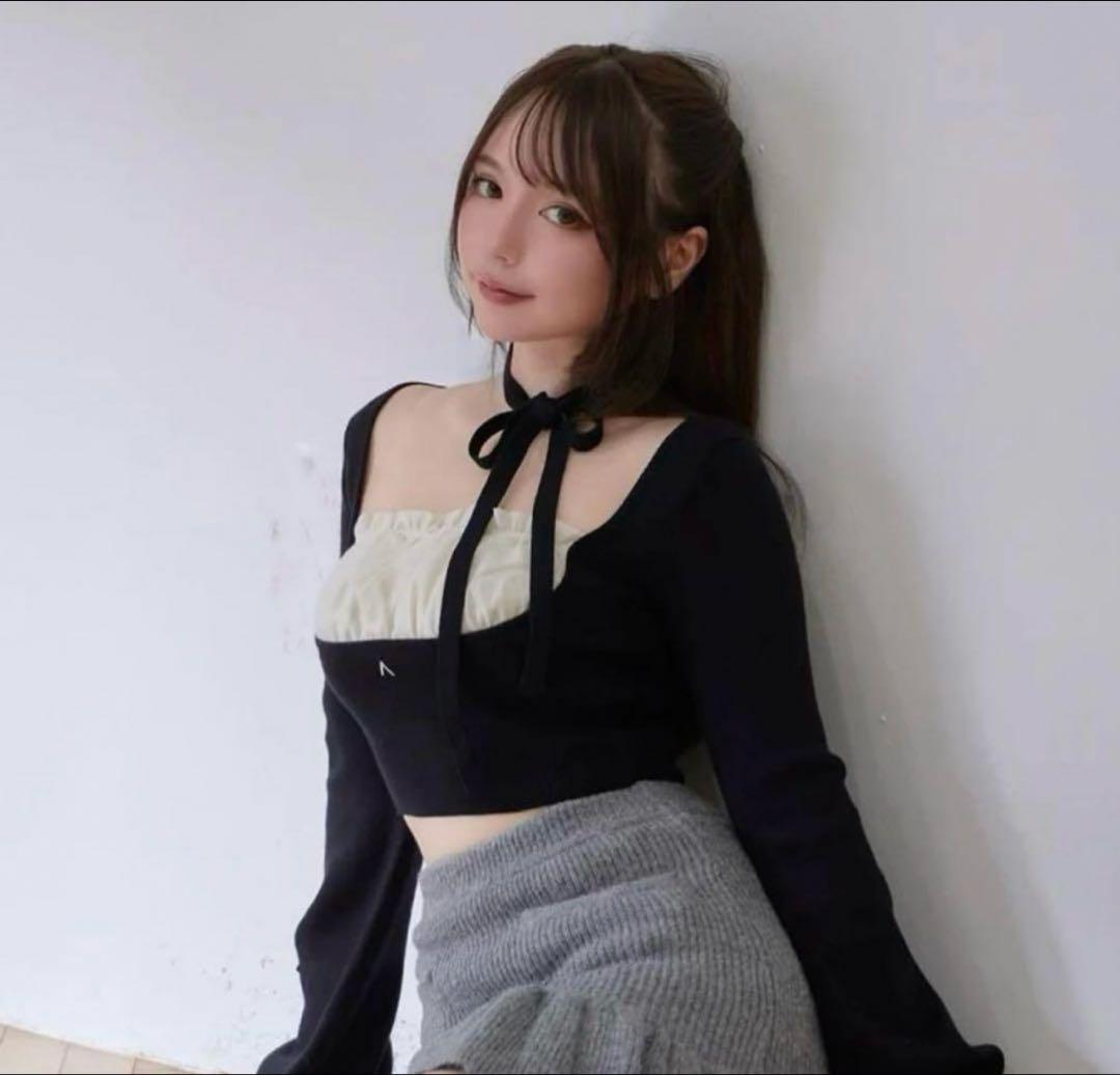 andmary アンドマリー Mew frill tops