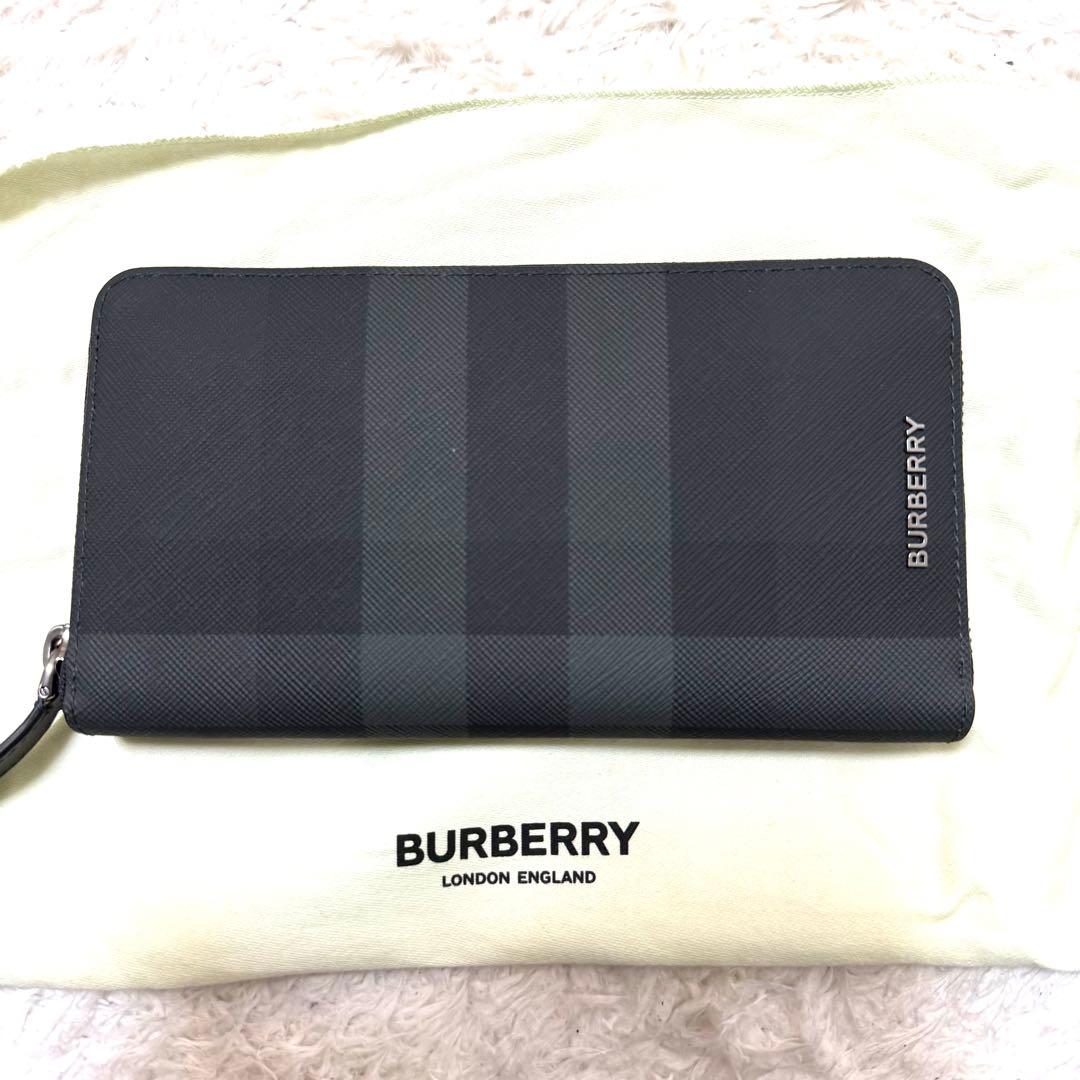 未使用品　バーバリー　ノバチェック　長財布　ラウンドジップ　ブラック
