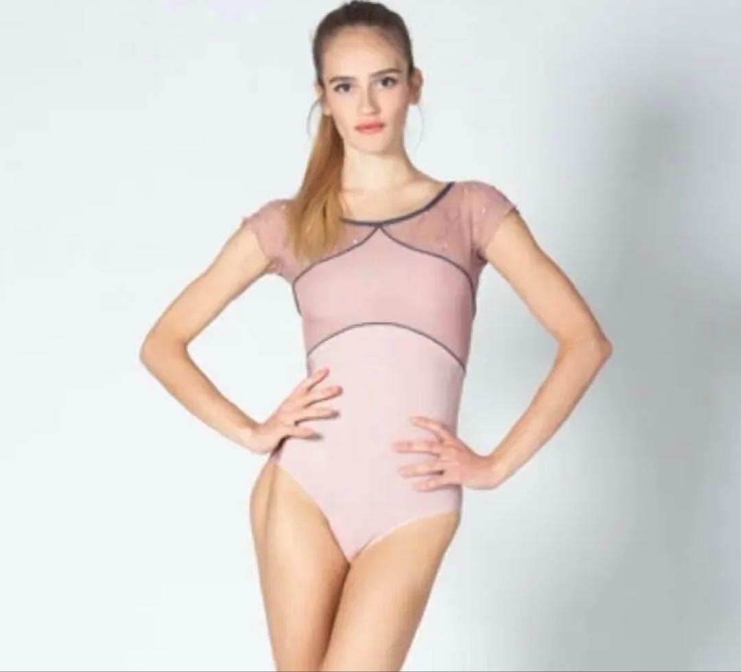 デラロミラノ　バレエ　レオタード　M