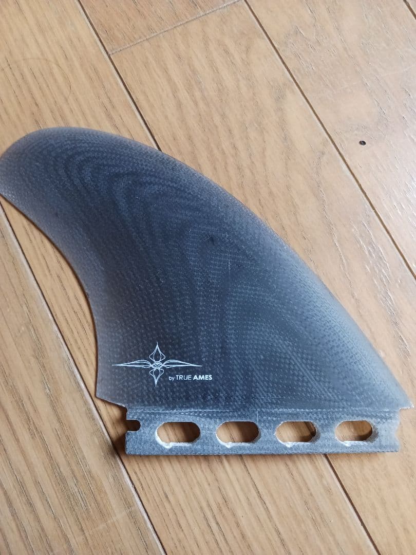 RYAN BURCH TWIN TRUE AMES ライアンバーチ