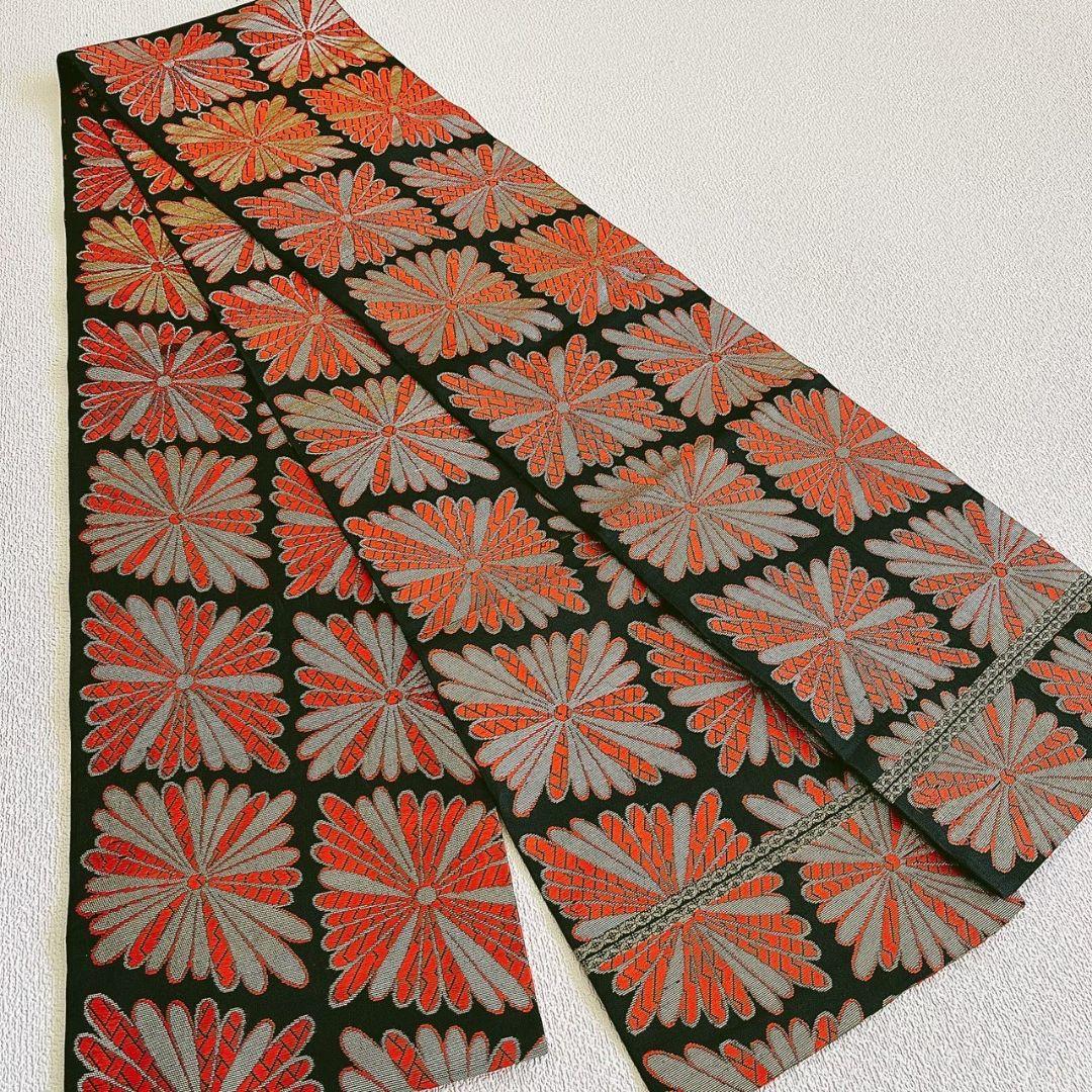 七五三　7歳女の子　 長着&帯　きもの 白×赤バラ　袋帯金地蝶桐