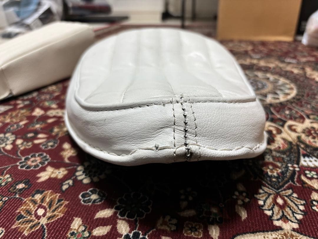 ソロシート　ピリンオンパッド　ホワイト