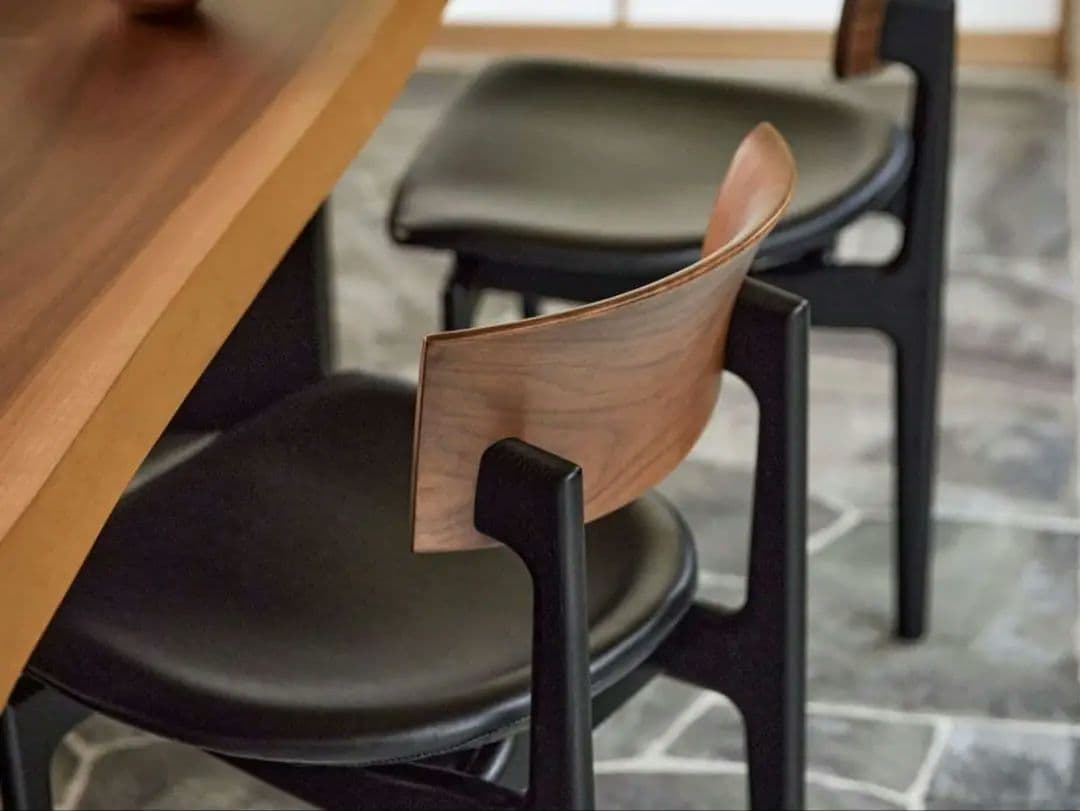 1脚分★柏木工 CHICシック サイドチェアダイニングチェア黒革椅子在庫2脚