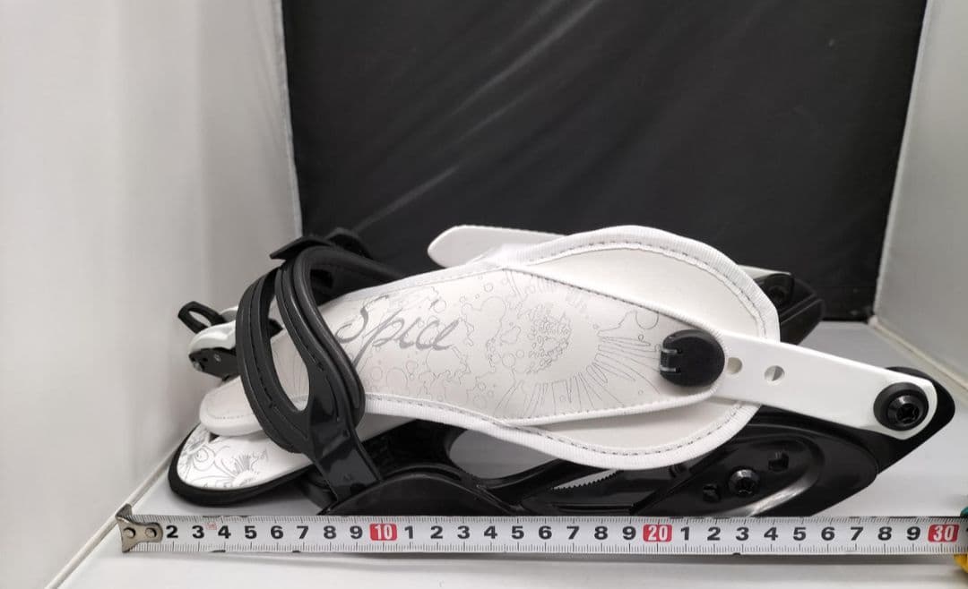 未使用 spice スノーボード バインディング MLサイズ ブラック ホワイト