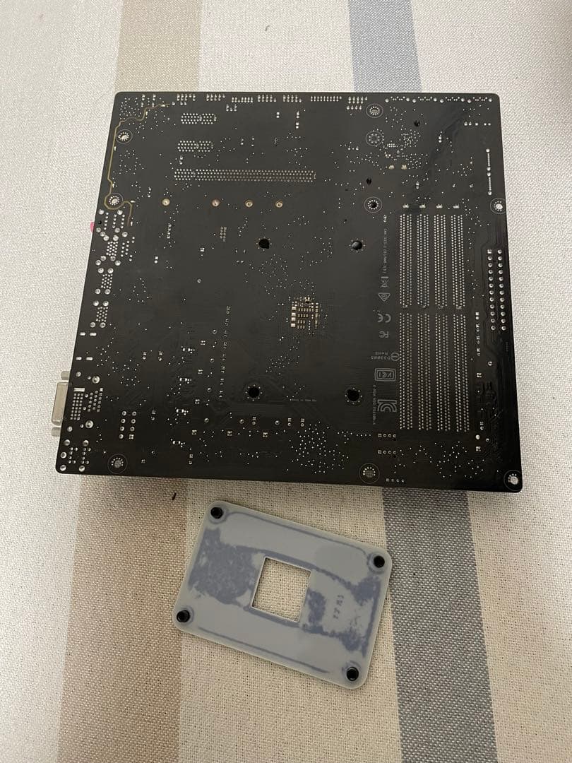 ASUS AM4 マザーボード バックプレート付き CPU付き