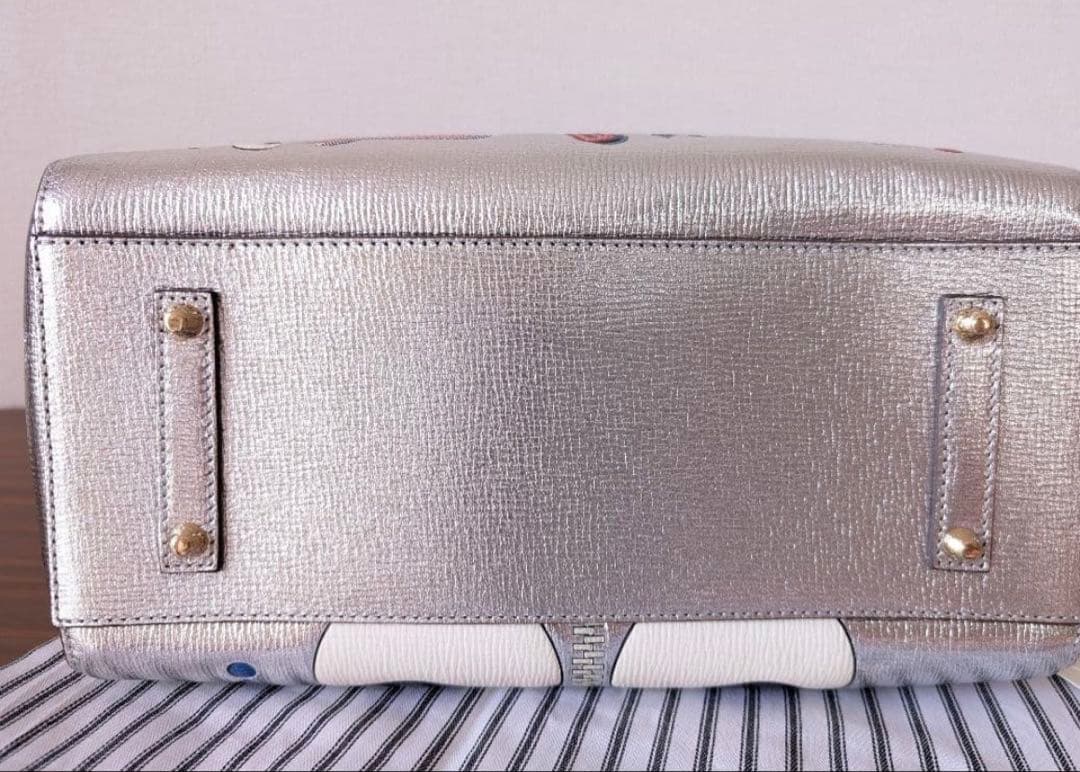 ◎超美品 アニヤハインドマーチ オールオーバー ステッカー トートバッグ❤︎