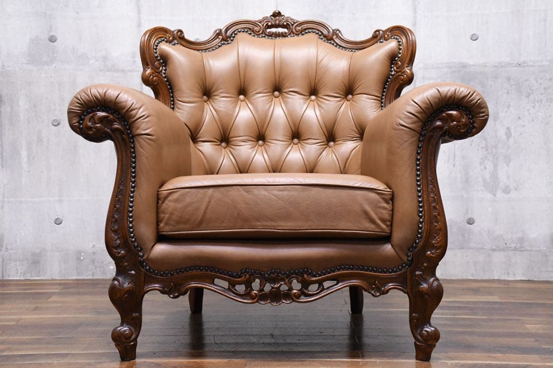 EGK44 イタリア製 猫脚 彫刻 1人掛けソファ ロココ様式 シングルソファ